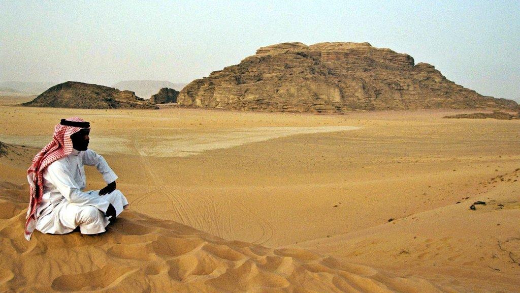 Beduino nel deserto