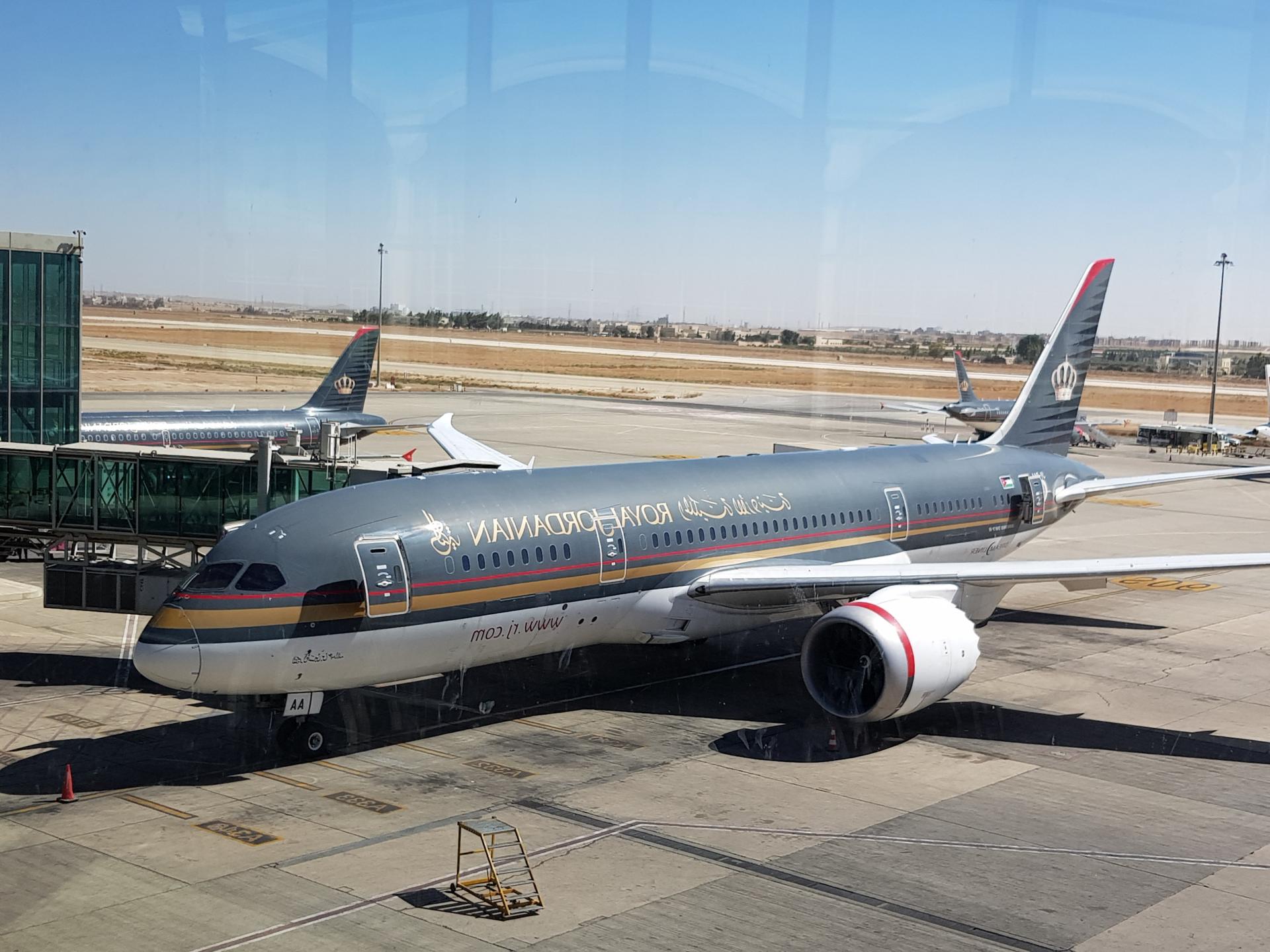 Aereo jordanian copia